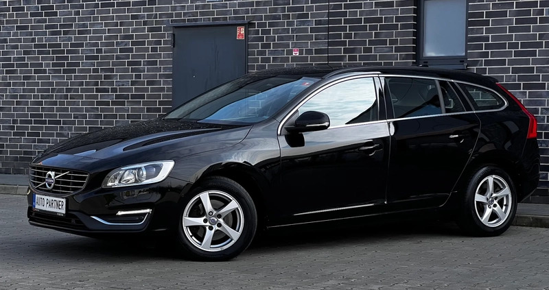 Volvo V60 cena 48500 przebieg: 178000, rok produkcji 2015 z Katowice małe 667